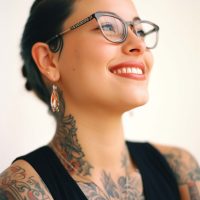 Tatoo artist-opt Tatoo artist-opt